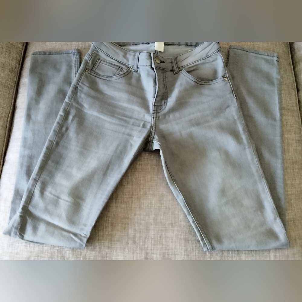 H&M Women's Gray Stone Washed Jeans with Stretch Size 4